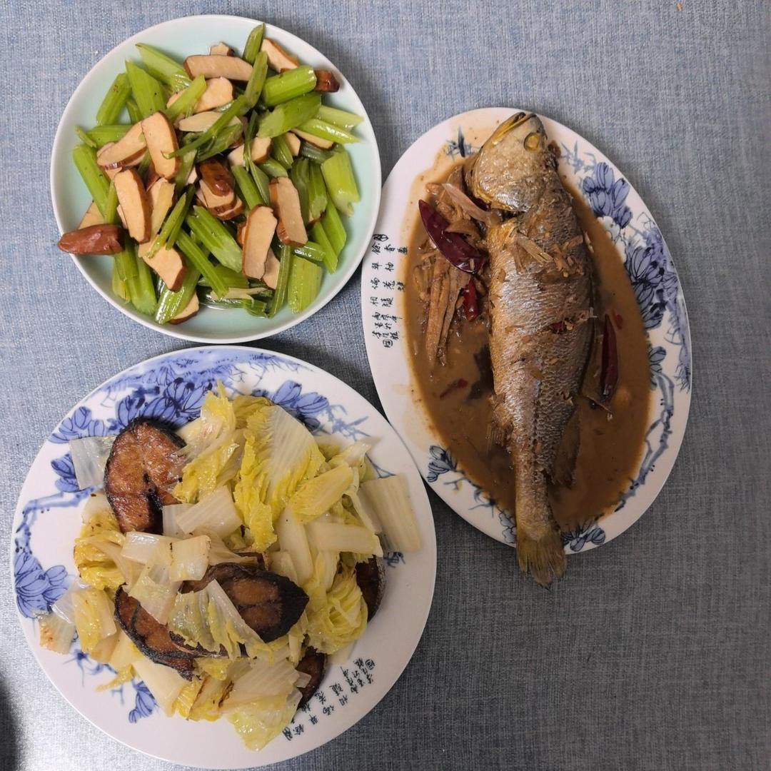 家常红烧鱼