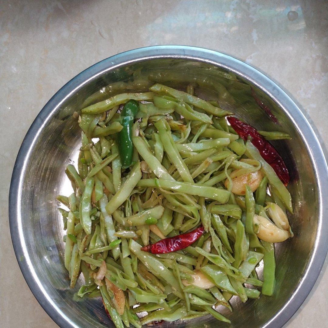 清炒芸豆