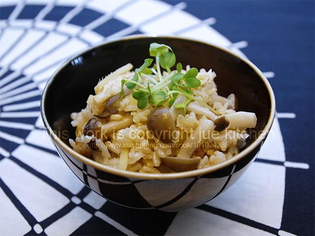 玄米真姬菇饭的做法