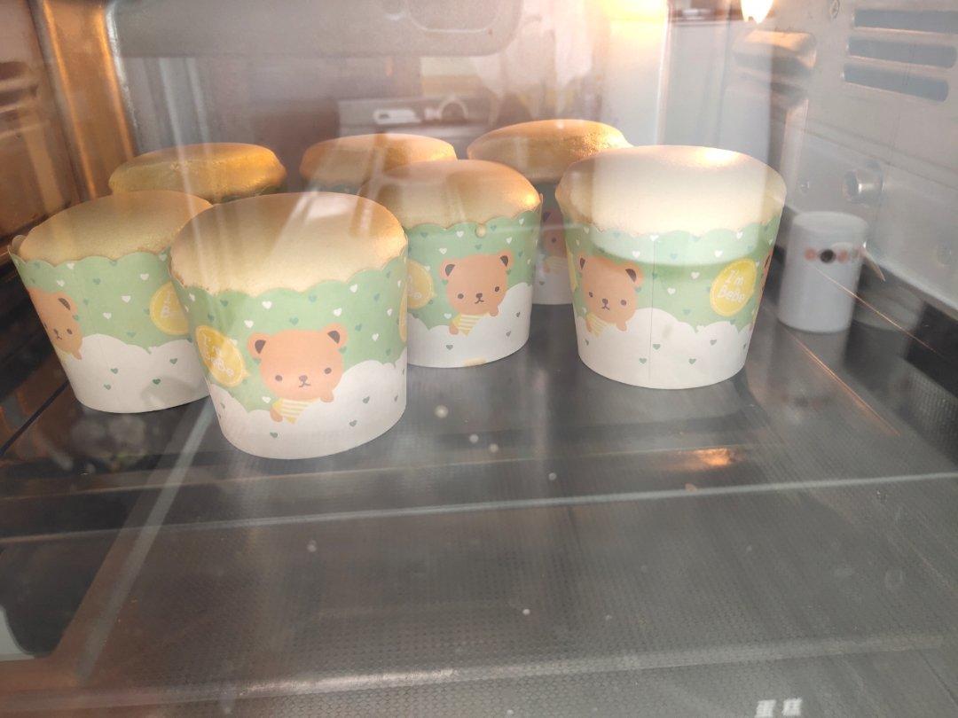 炼乳纸杯蛋糕