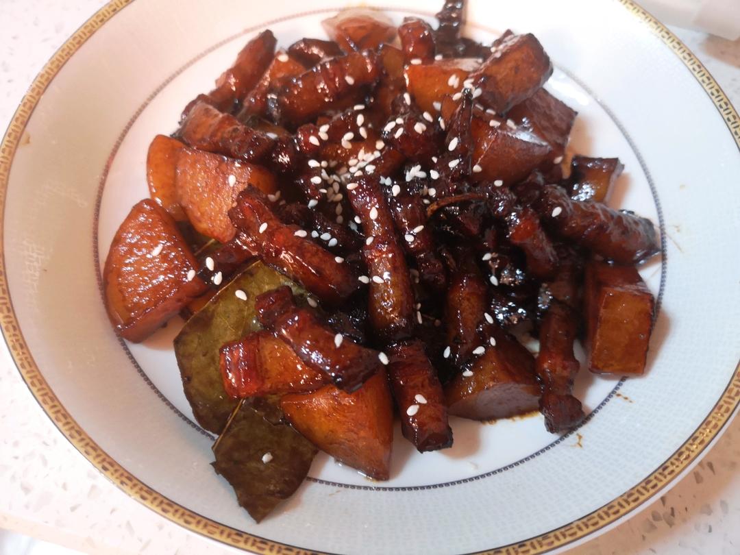 红烧肉炖土豆（丝毫不腻）