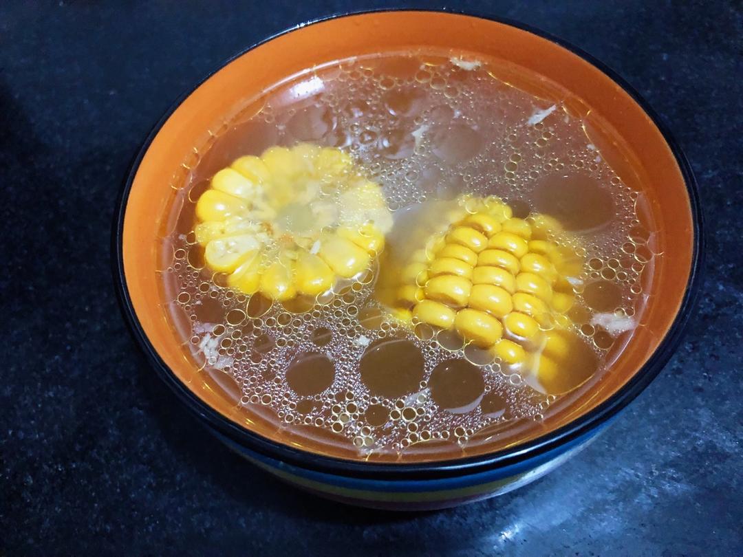 红枣玉栗枸杞煲鸡汤