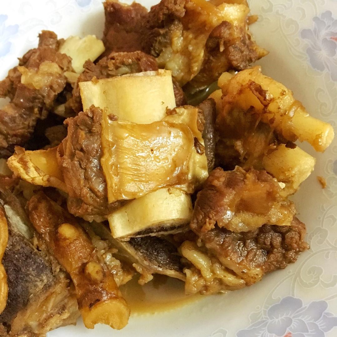 红烧牛肋排