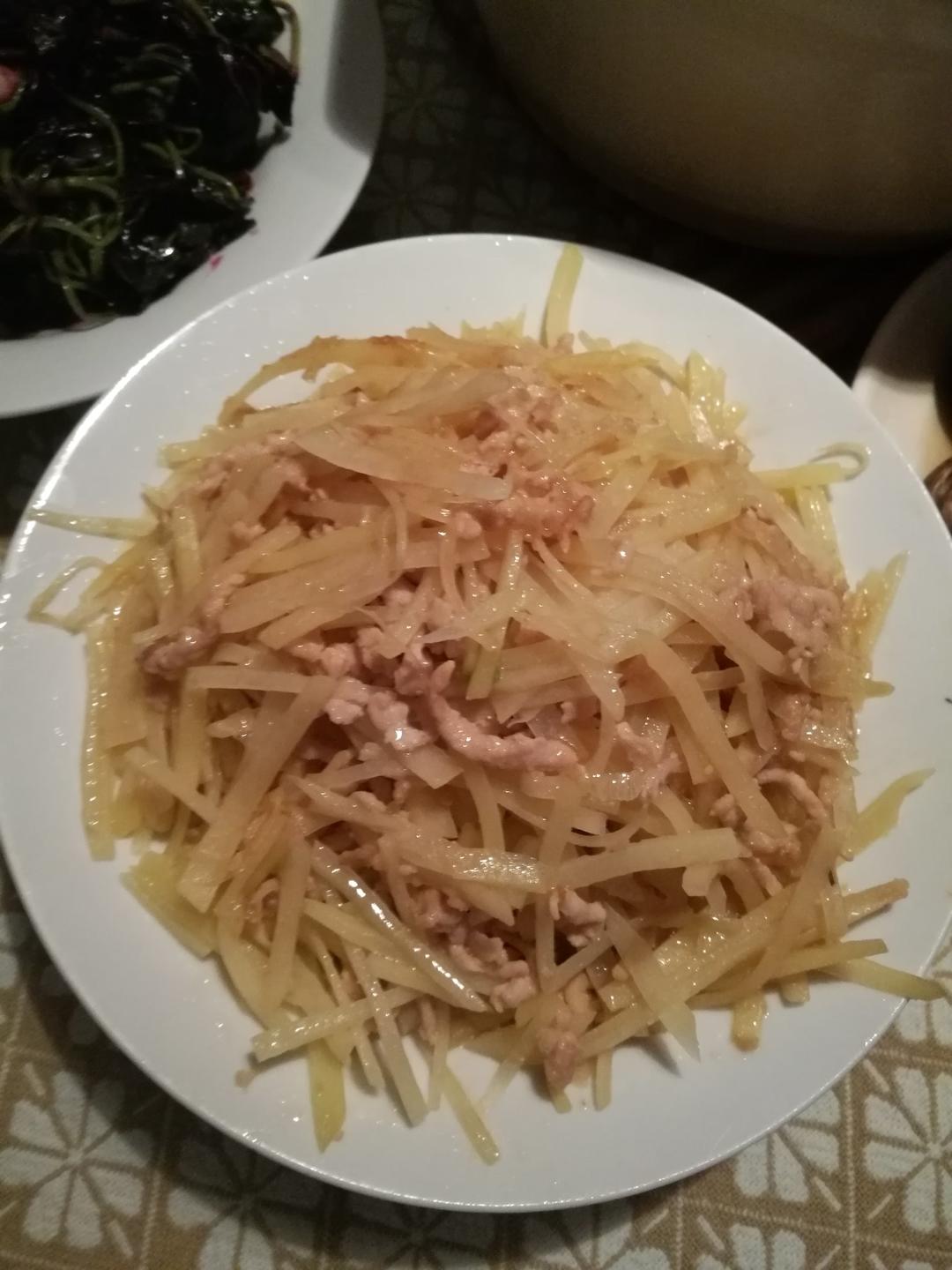 土豆炒肉丝