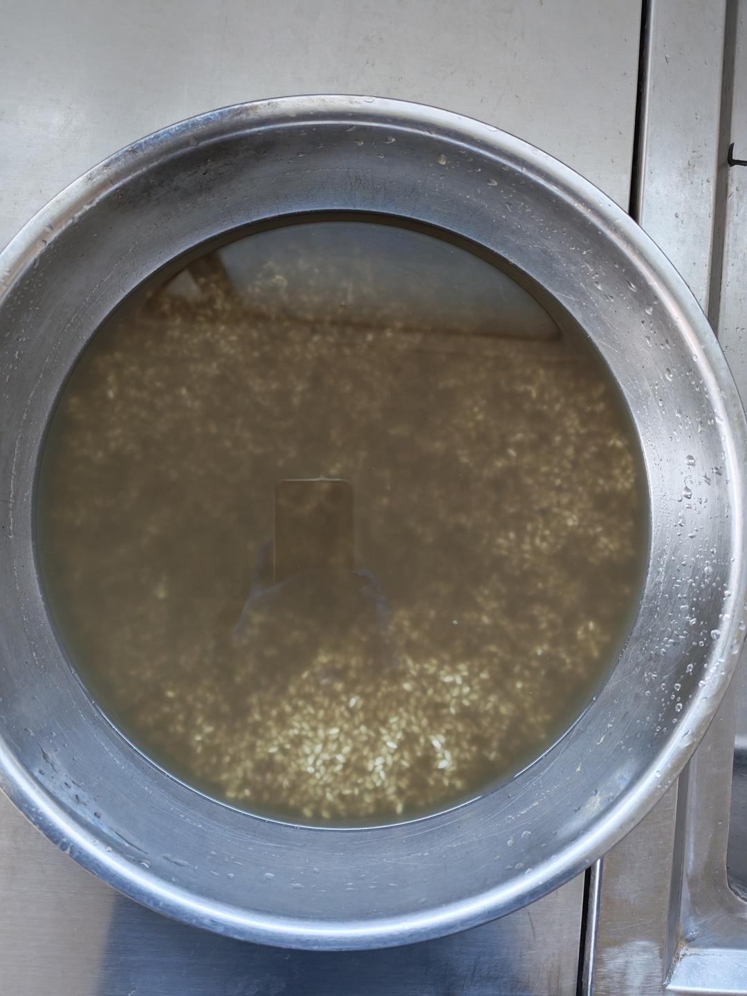 血糯糯米八宝饭