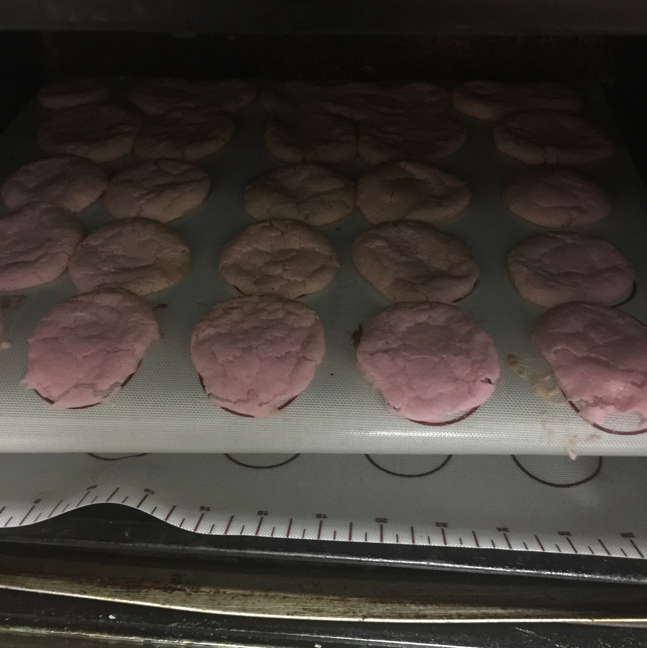 马卡龙(杏仁蛋白糖饼)