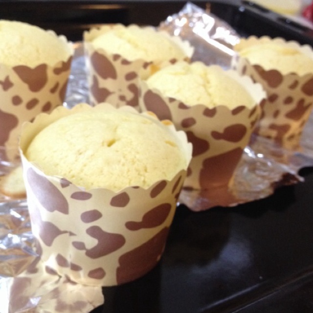 不会回缩的纸杯蛋糕--海氏烤箱定制