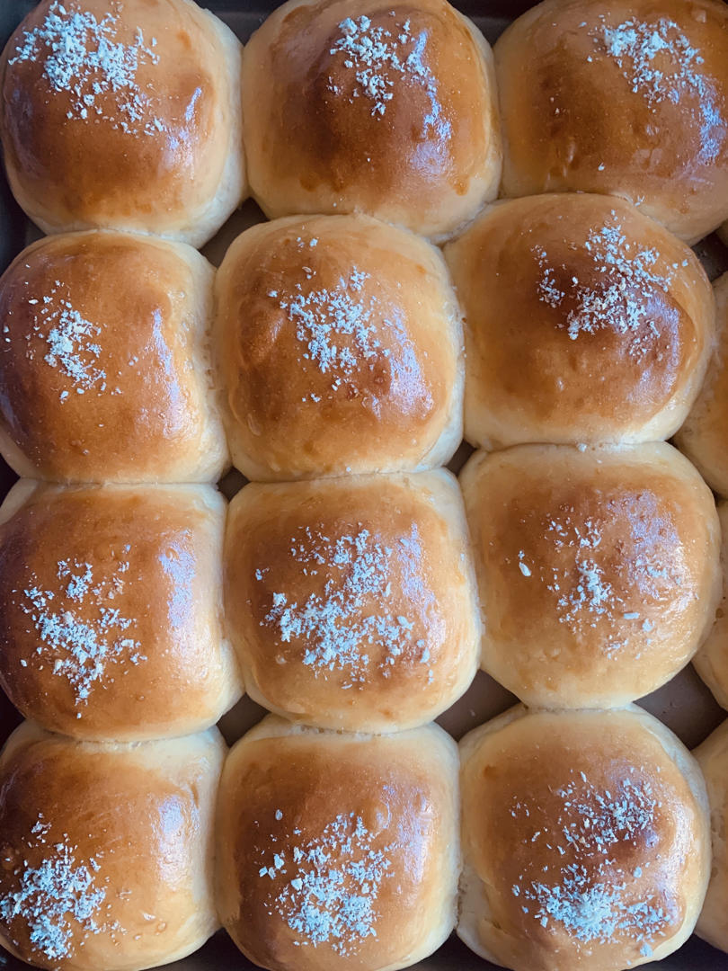 🥛超简单快手，柔软拉丝，一次发酵，牛奶小餐包