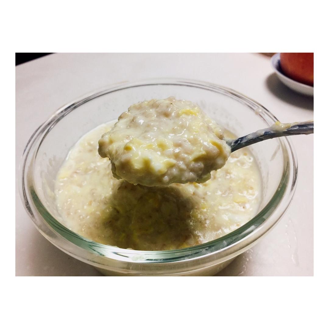 牛奶鸡蛋燕麦