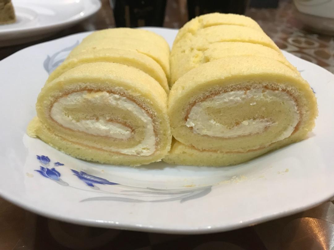 小四卷～风靡美食群的美味蛋糕卷