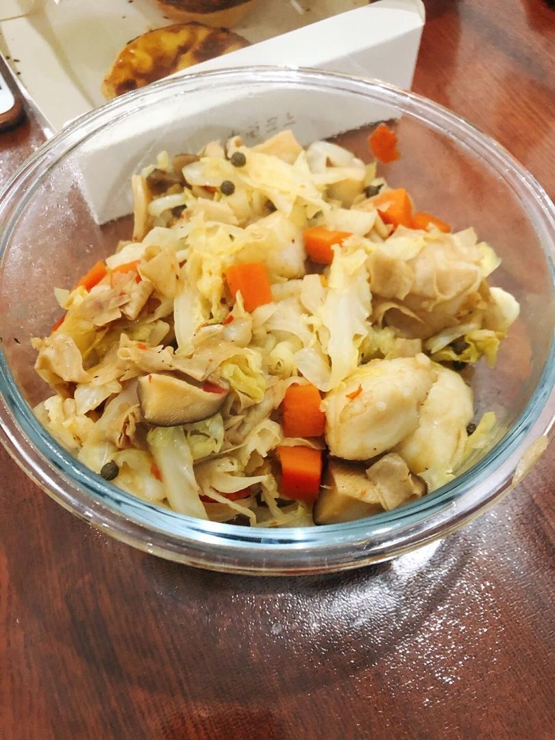 蒜椒麻香龙利鱼豆腐锅