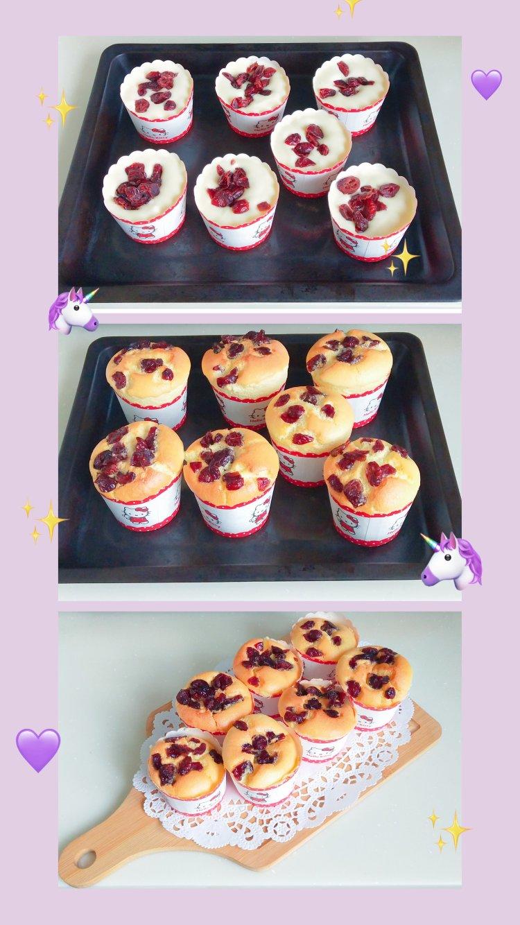 纸杯蛋糕（蔓越莓版可爱到爆）