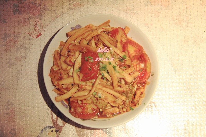 西红柿烧杏鲍菇