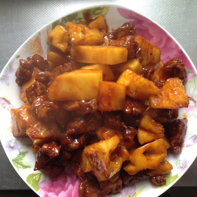 菠萝咕咾肉