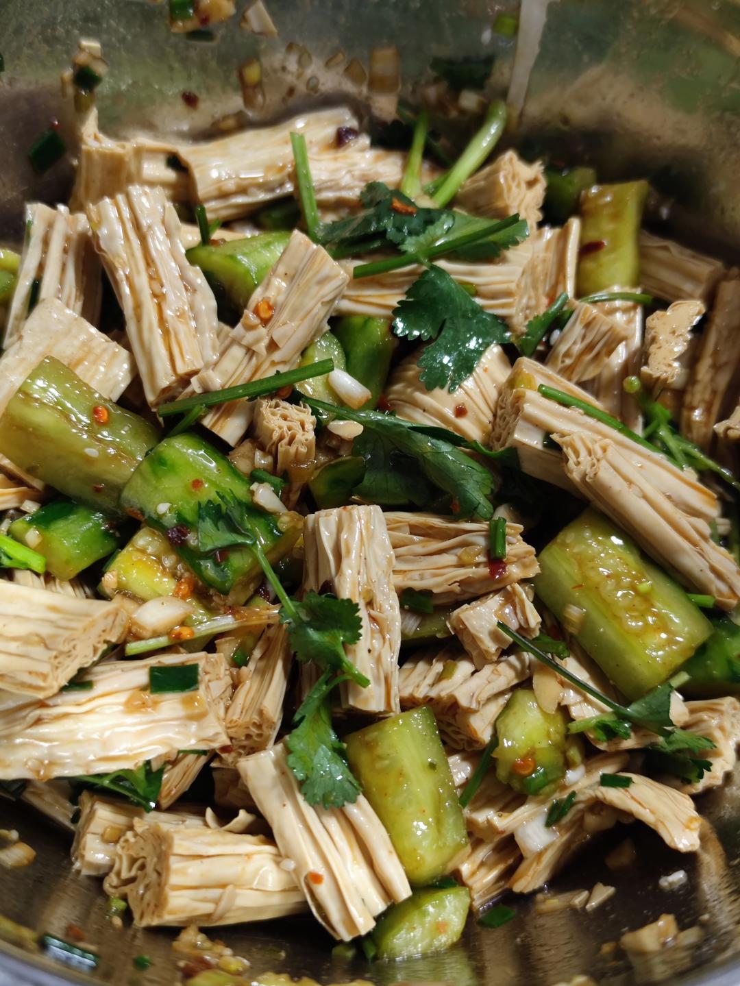 分三步99%还原菜市场凉拌菜-拍黄瓜/拌黄瓜/拌腐竹