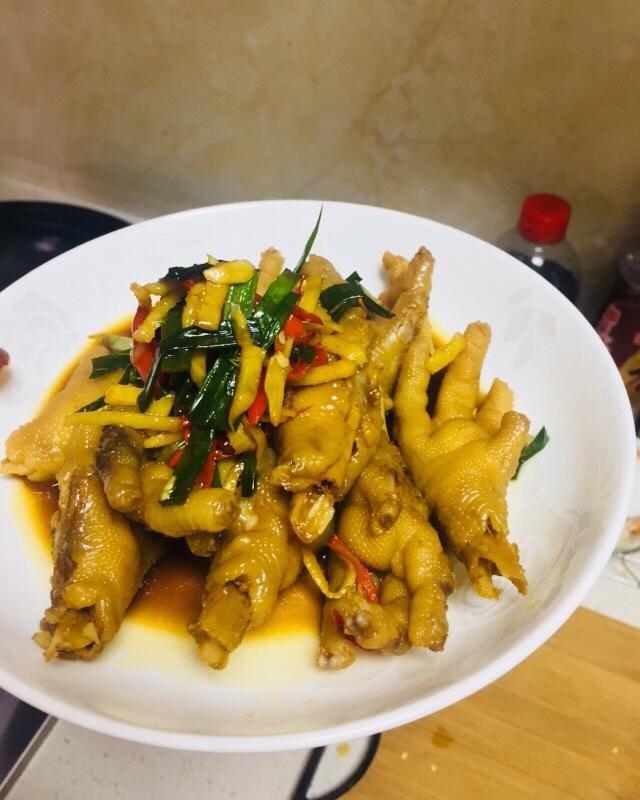 香辣烧鸡爪