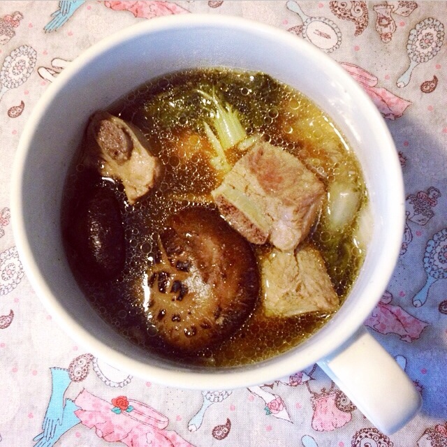 健脾除湿的马来西亚肉骨茶