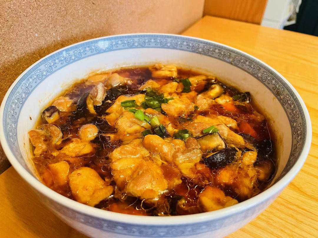 香菇蒸鸡腿肉