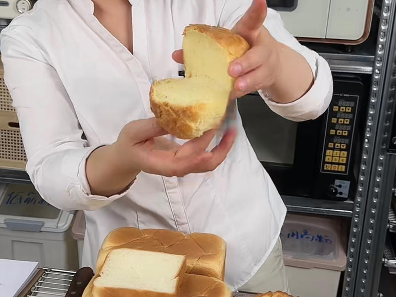 纯奶手撕吐司的做法 步骤1