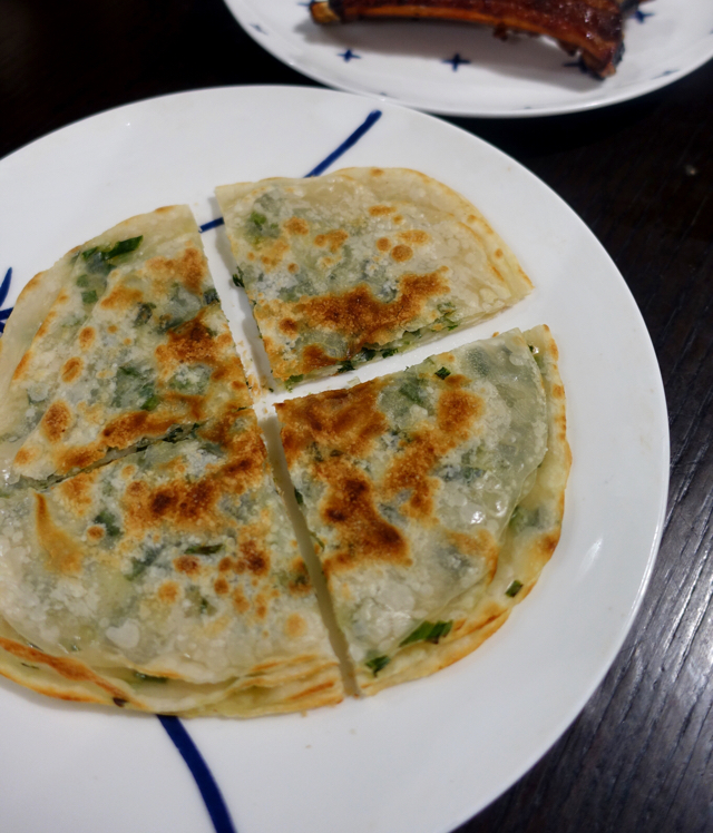 饺子皮葱油饼