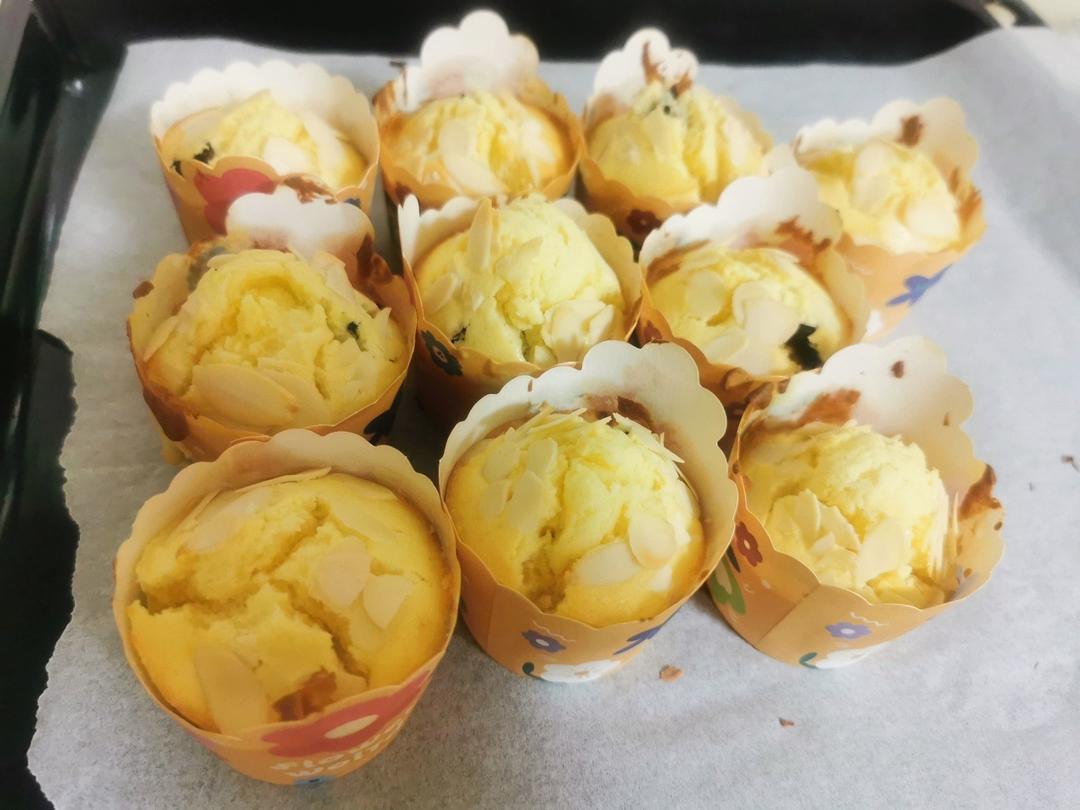 蓝莓玛芬蛋糕 Blueberry Muffin