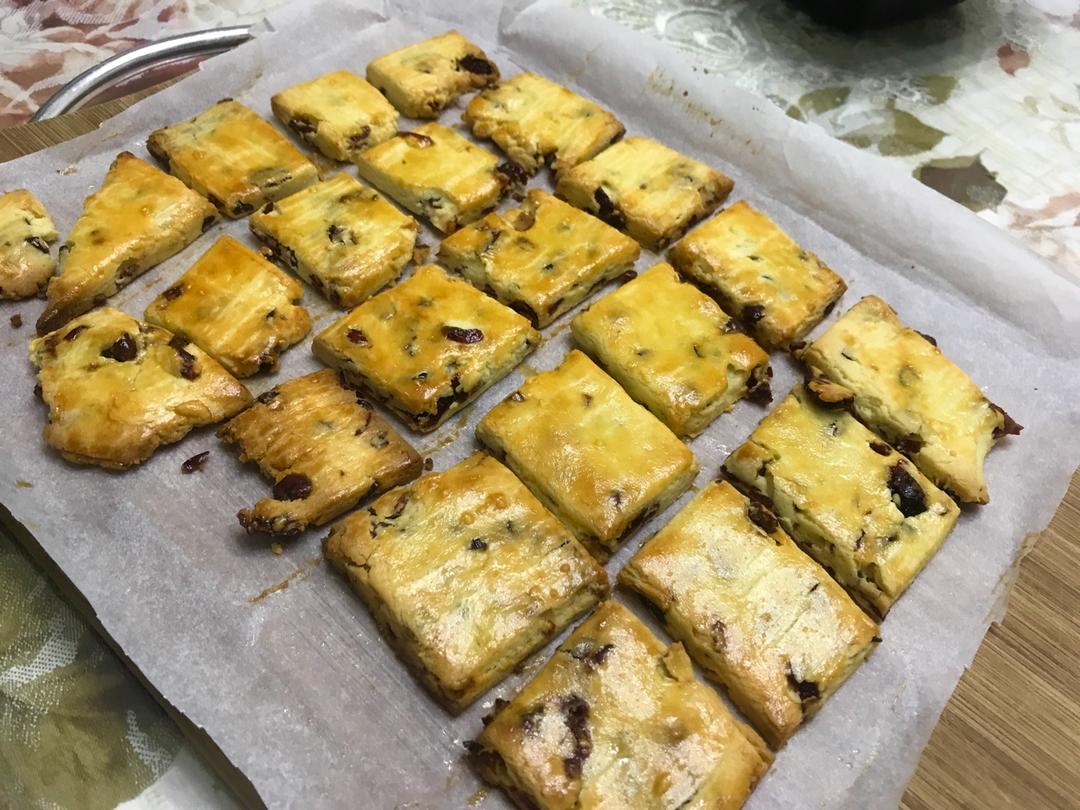 葡萄奶酥(超酥香的饼干)