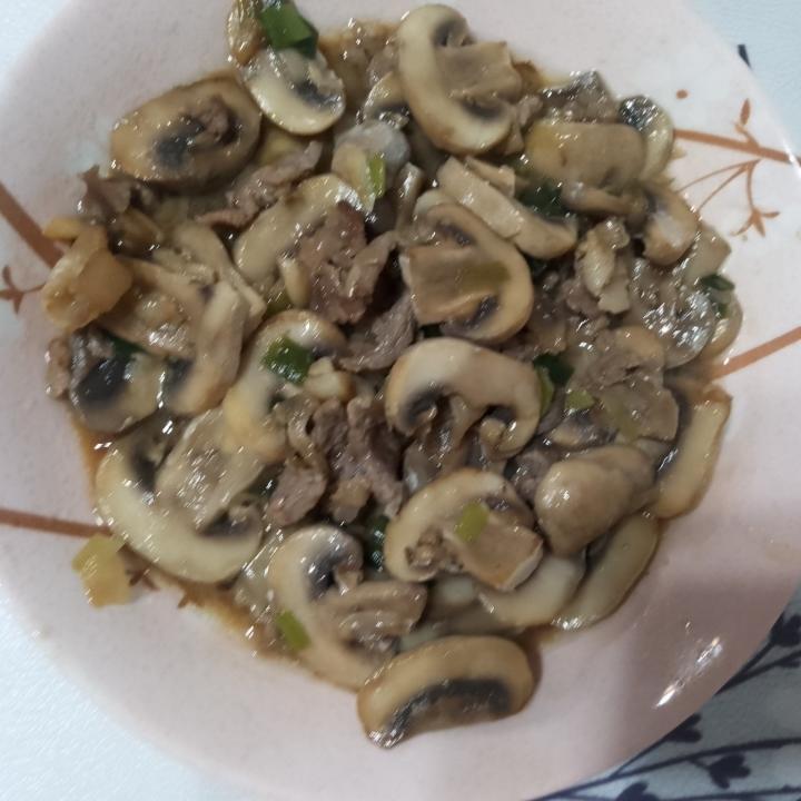 家常菜 口蘑炒肉