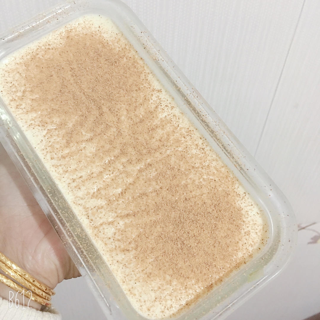 用豆浆就可以做的豆乳布丁，豆香浓郁，入口即化