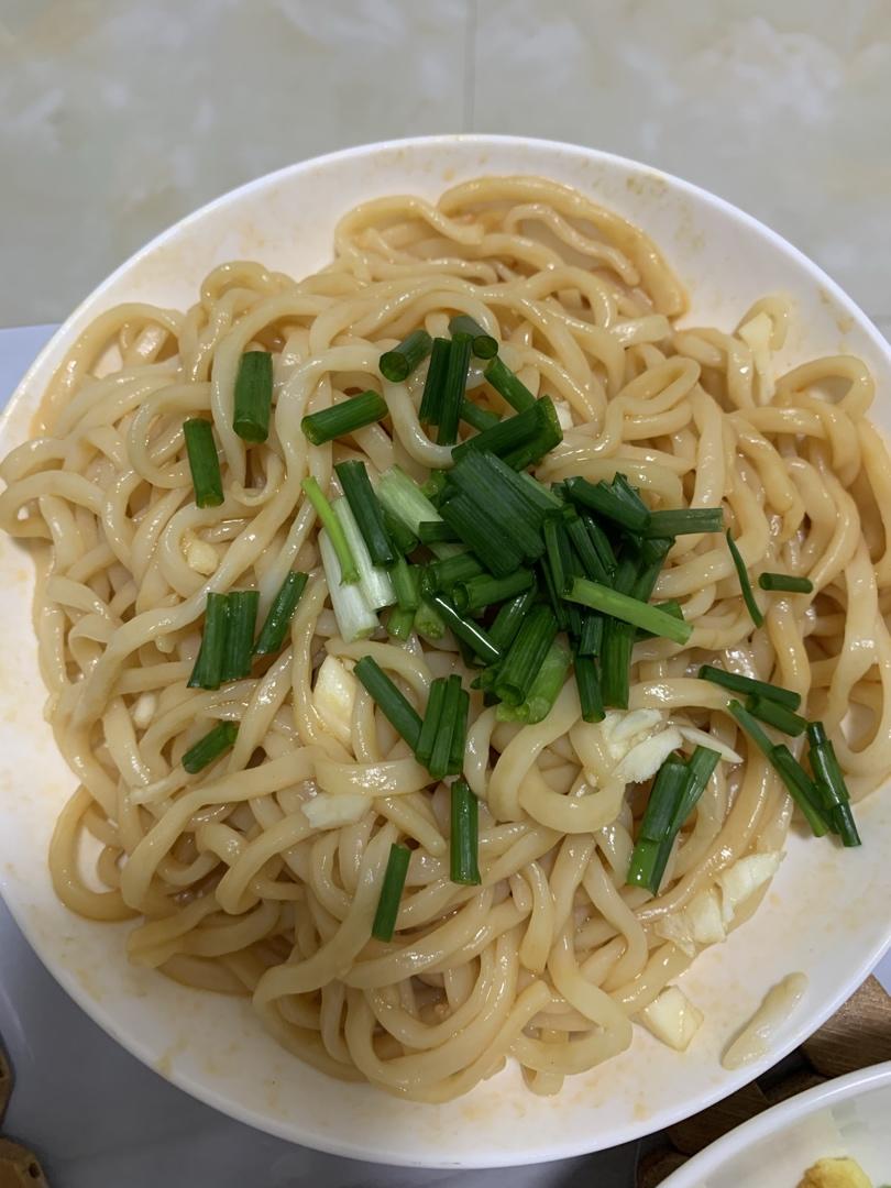 好吃到宇宙爆炸的外婆凉面