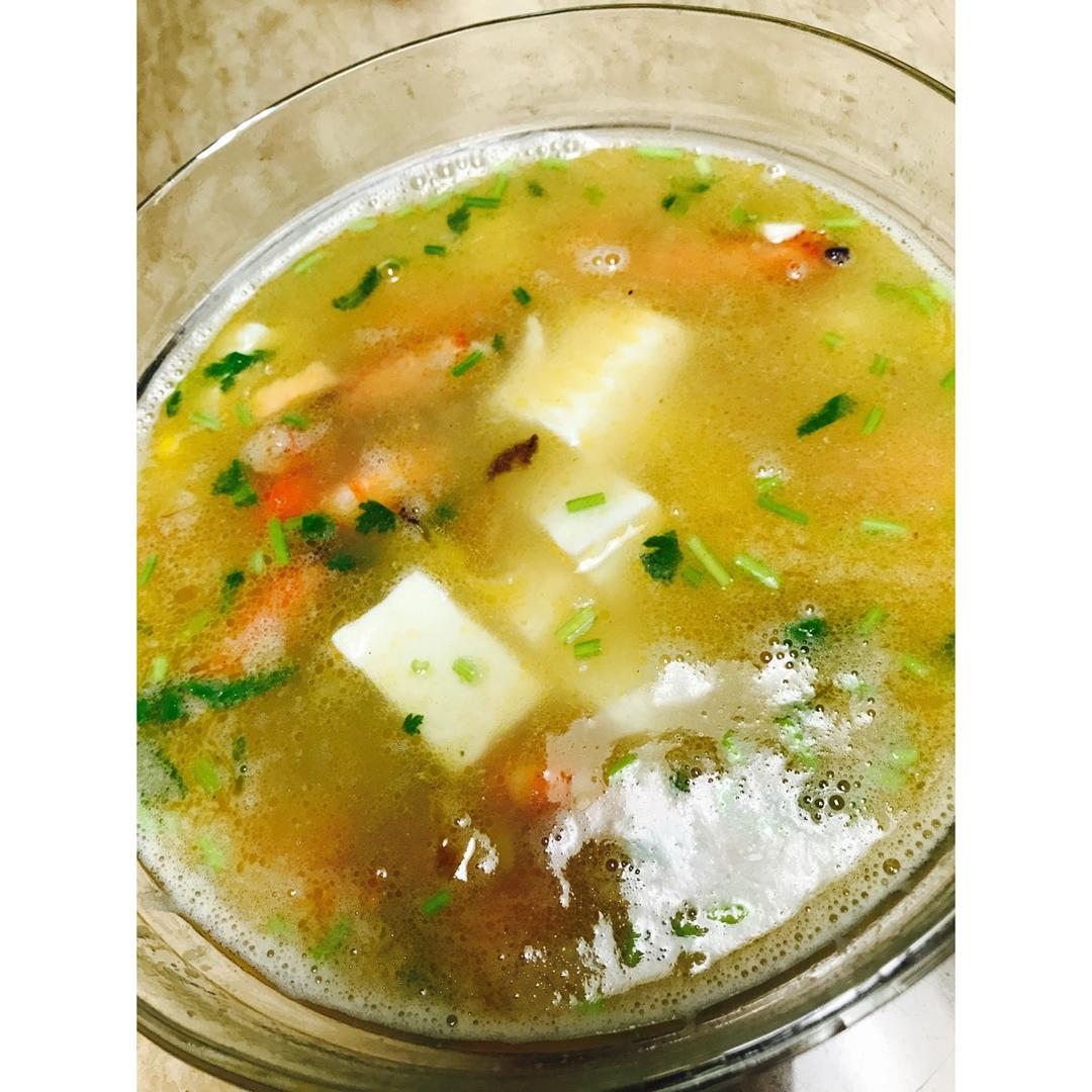 鲜虾豆腐汤