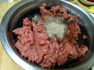减脂-黑椒番茄牛肉面酱的做法 步骤4