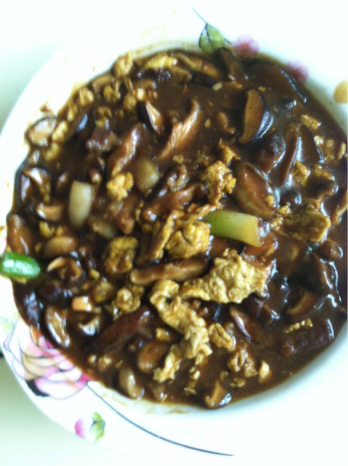 香菇炒鸡蛋