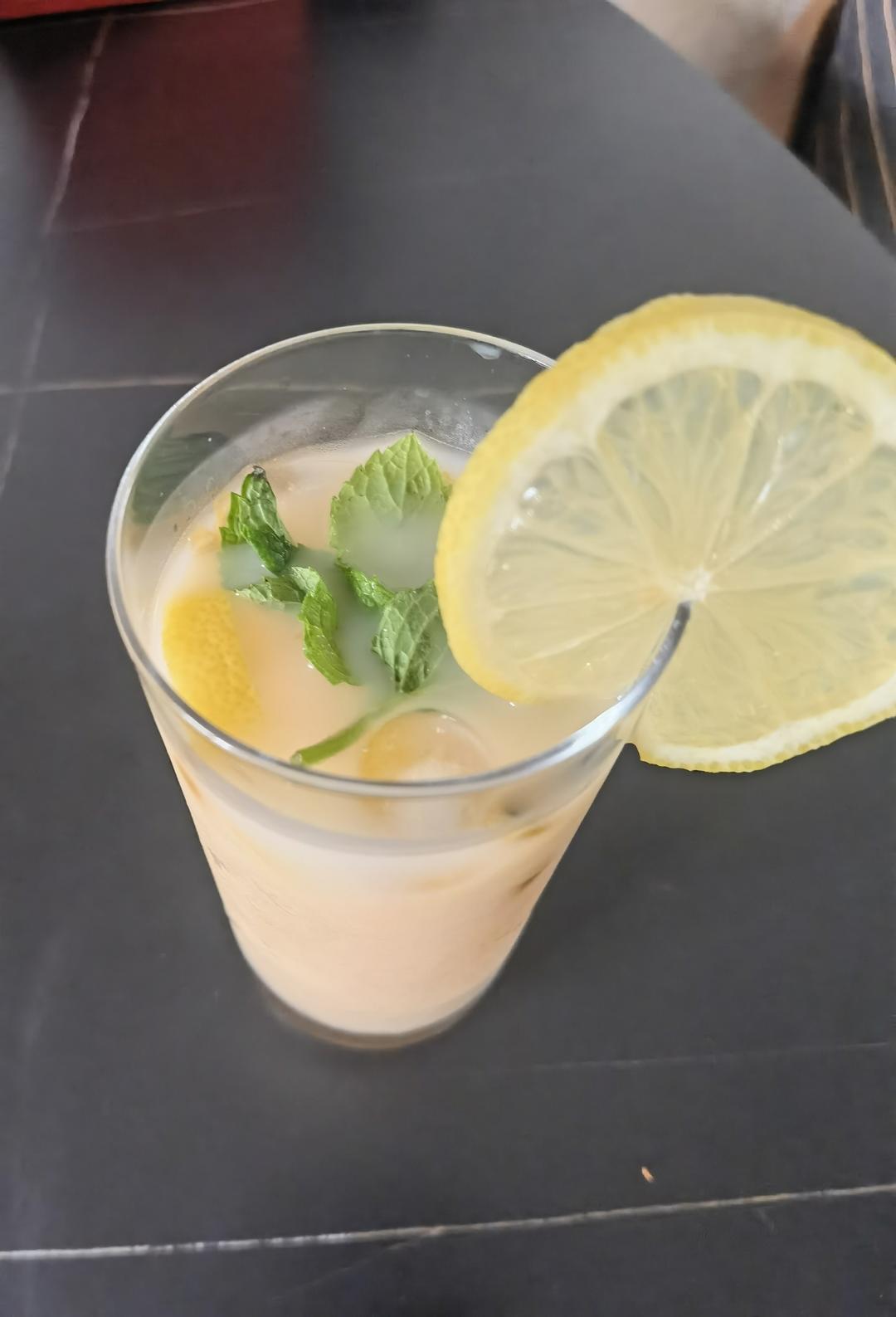 百香果柠檬养乐多🍋夏日神仙自制饮品🌈