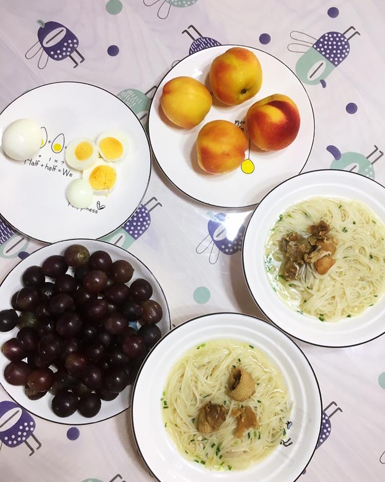 鸡肉汤面［Chicken noodle soup］