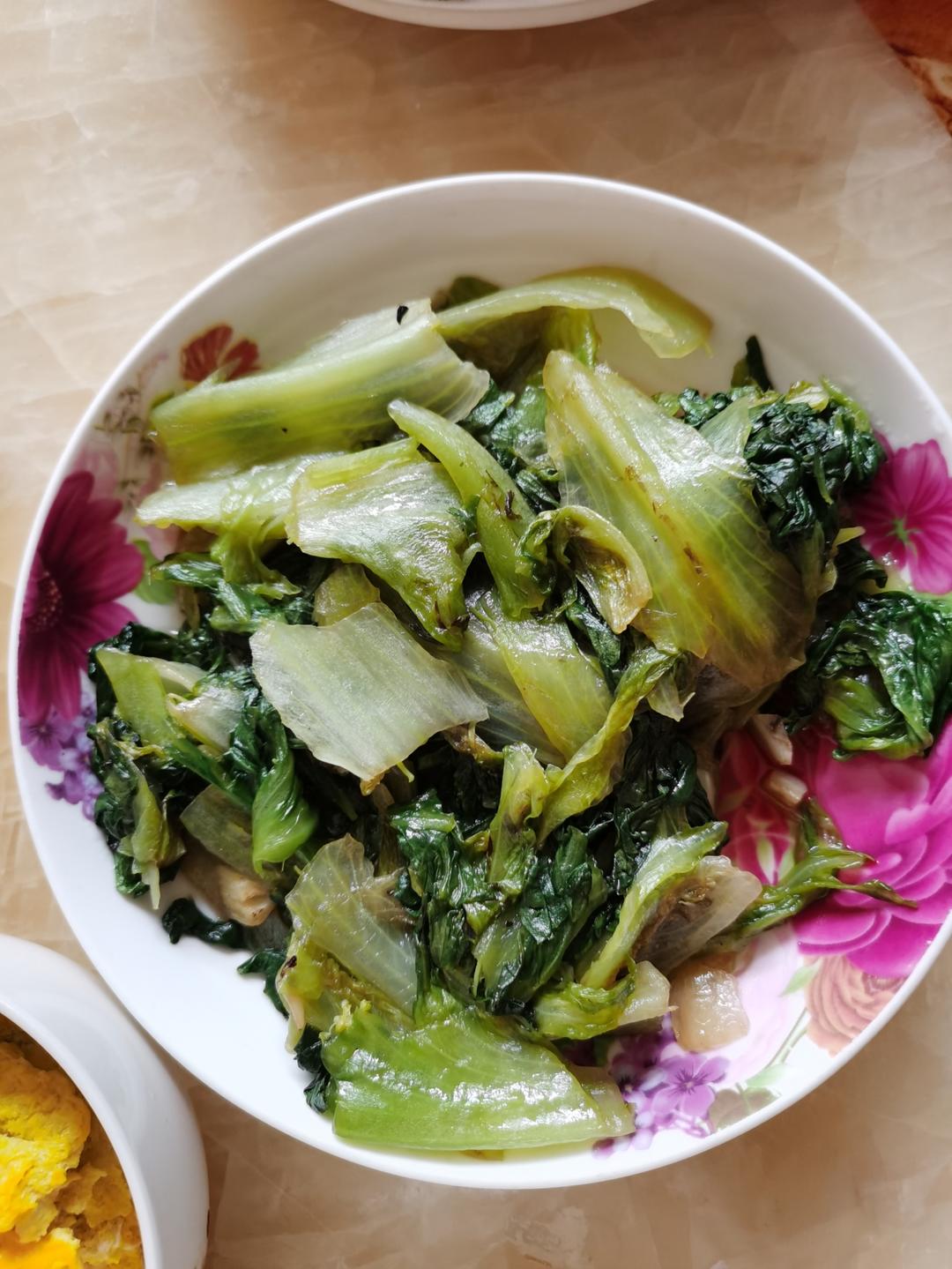 清炒生菜