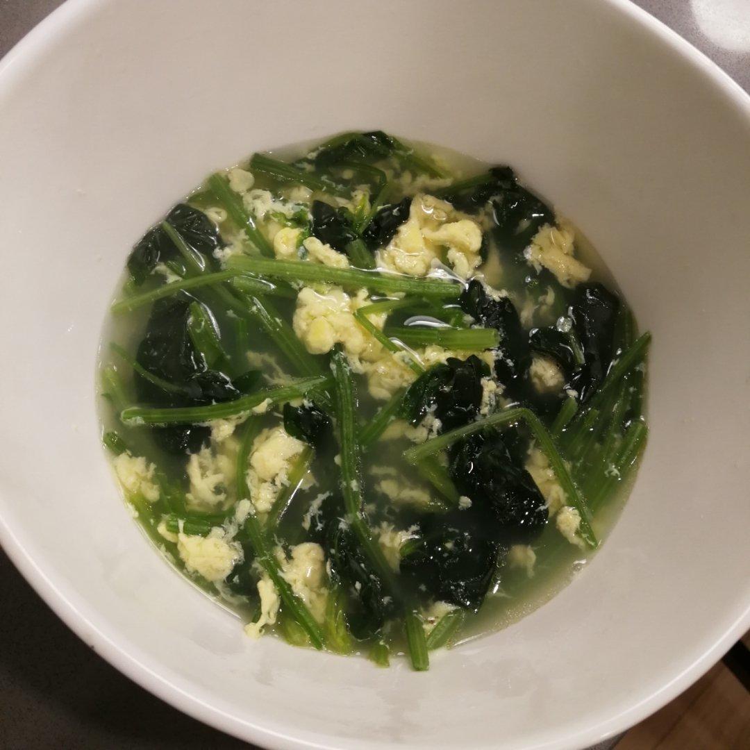 菠菜鸡蛋汤