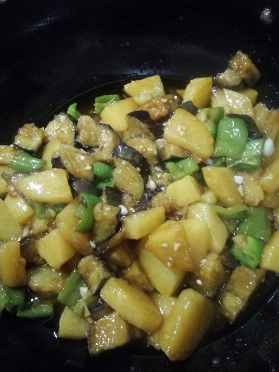 超级下饭的地三鲜