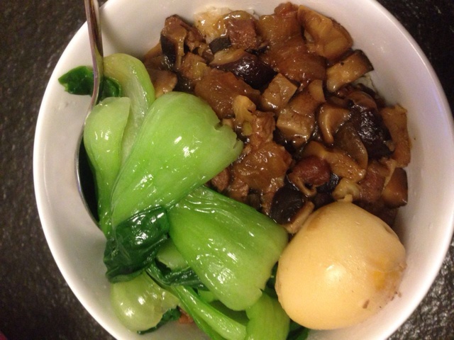 台式卤肉饭