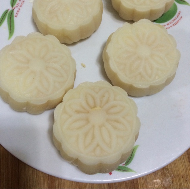 《Tinrry下午茶》冰皮月饼（奶黄馅）