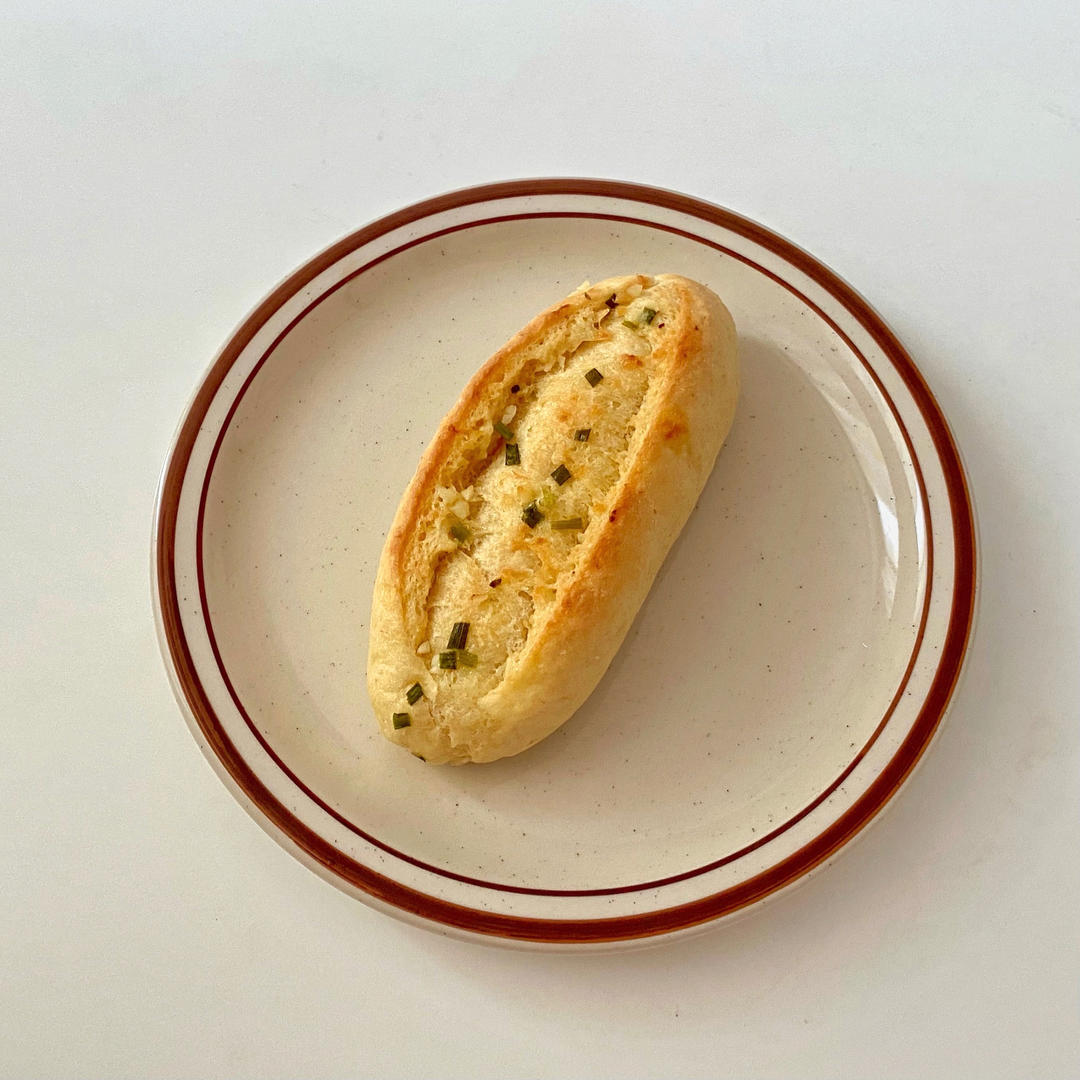 咸香柔和-超软燕麦香蒜面包