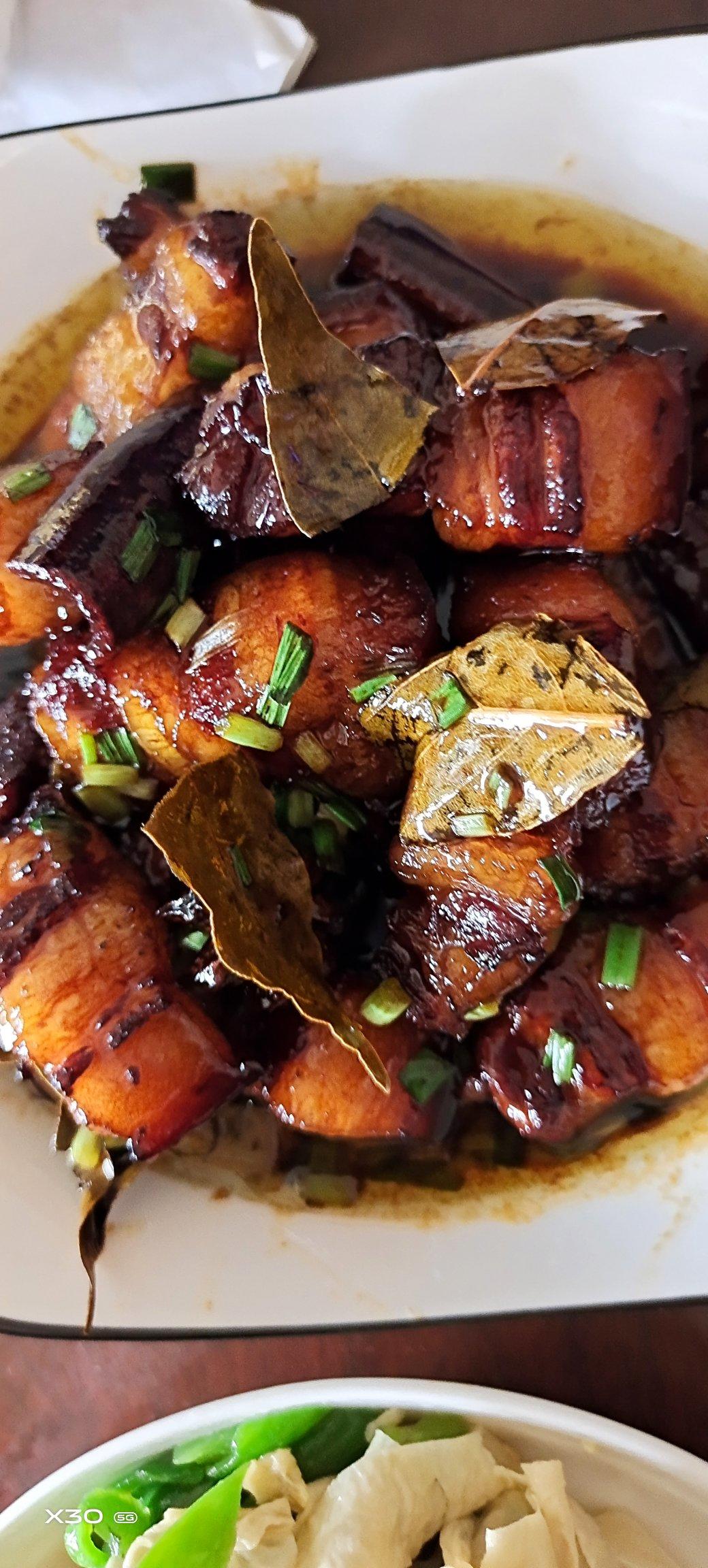 不焯水不放油的家常红烧肉