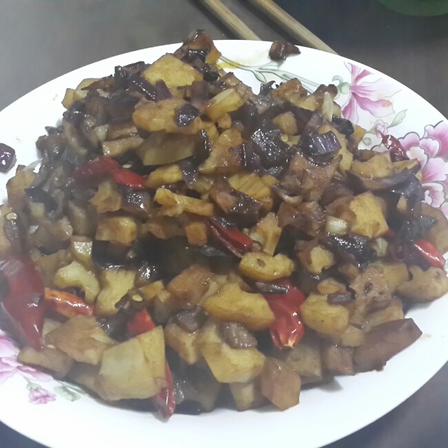 黑椒杏鲍菇牛肉粒