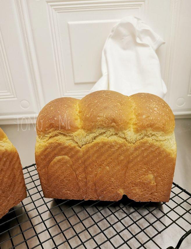 超级爆头王～牛奶蛋黄吐司