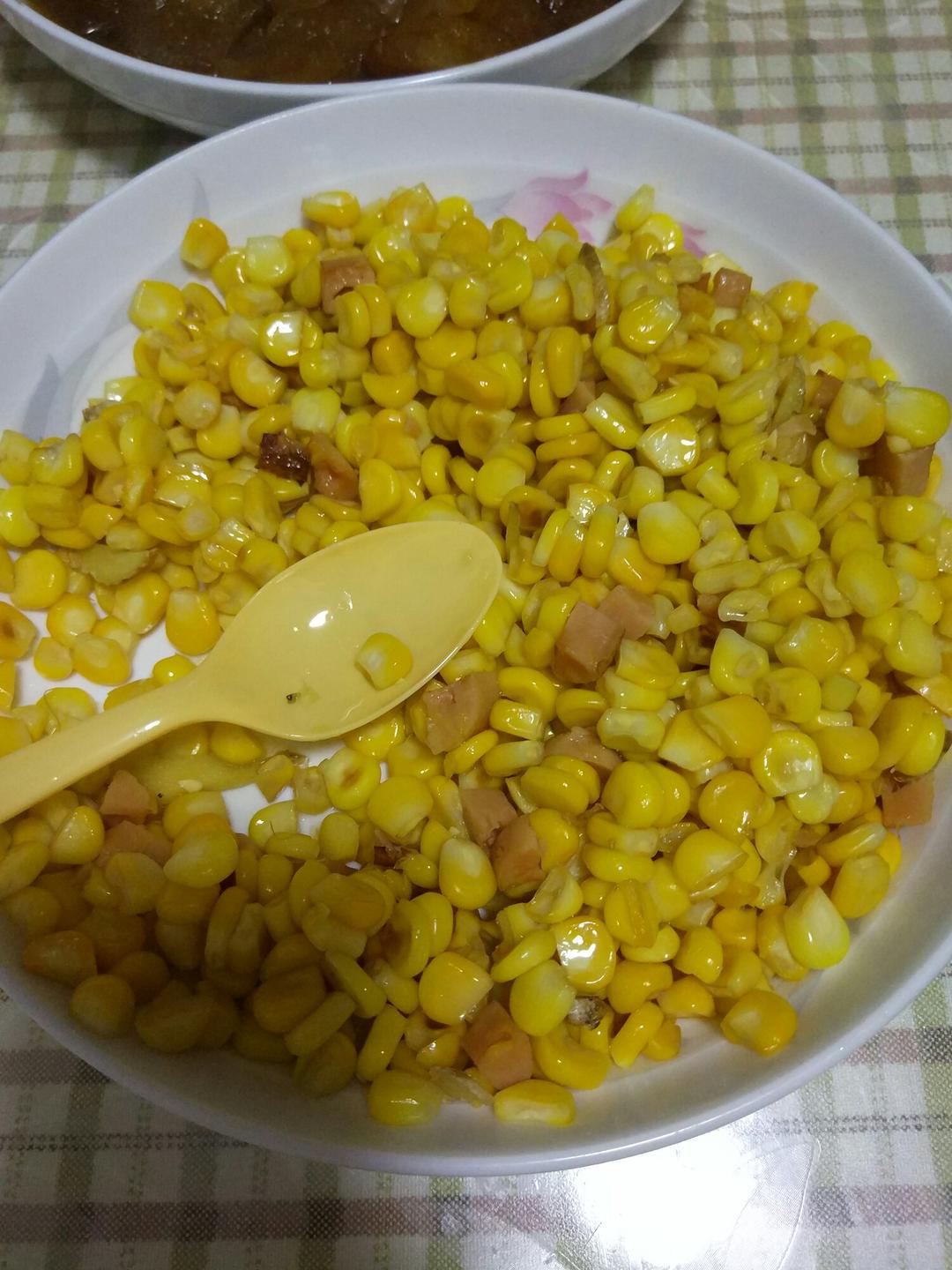 火腿肠玉米粒