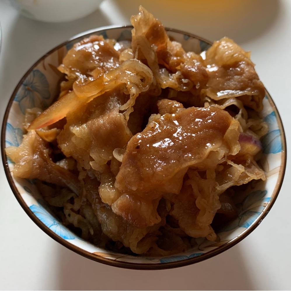 💕100%成功!!!🍱招牌肥牛饭专门店秘方·秒杀日本吉野家食其家！日式多汁牛肉饭 /嫩肥牛盖饭/牛肉饭/肥牛丼（超简单快速完美版）✨