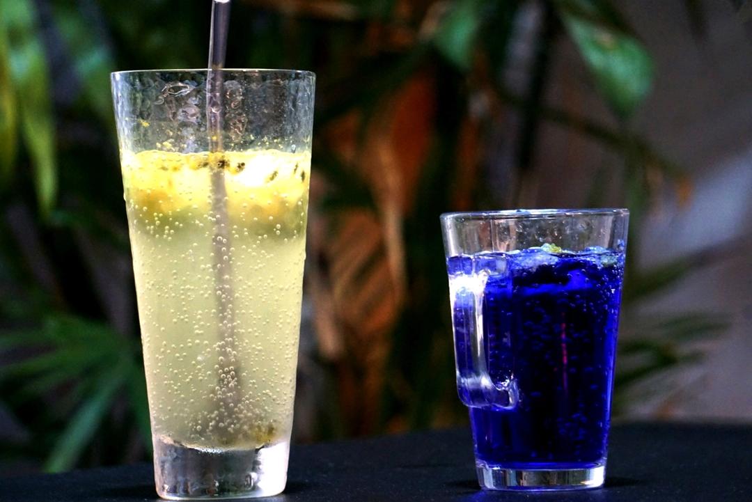 夏日特饮之粉色气泡水（苏打水）