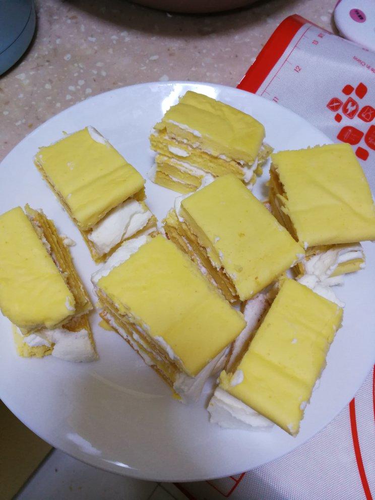 戚风奶油蛋糕卷