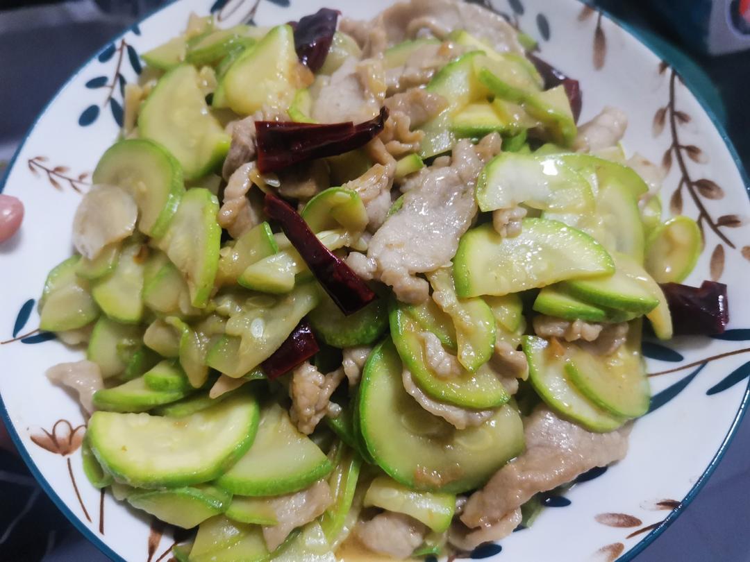 零基础也能做好的素炒三月瓜