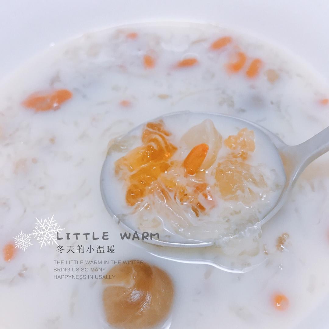 嗨~满满胶原蛋白羹💖来一碗叭!!