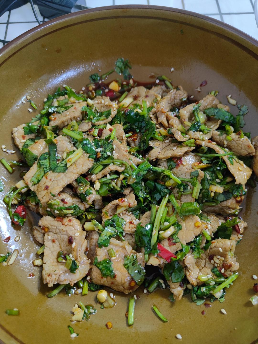 香菜拌牛肉
